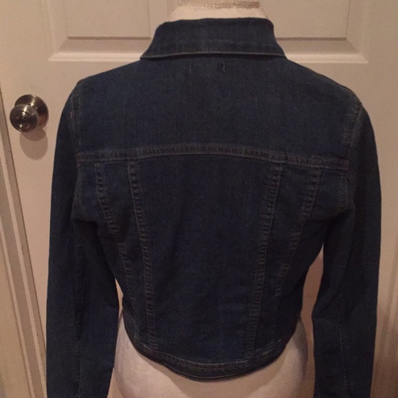 Jacket - Picture 2 of 3